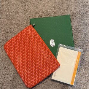 🧡 G Senat Look Pouch